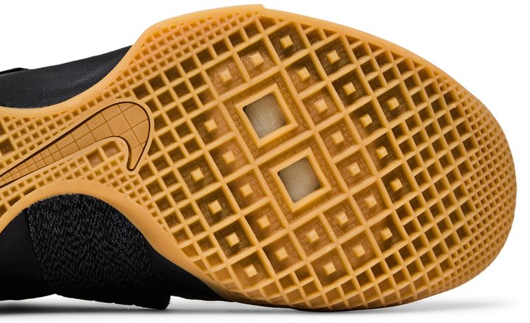 LeBron Soldier 10 SFG Black Gum