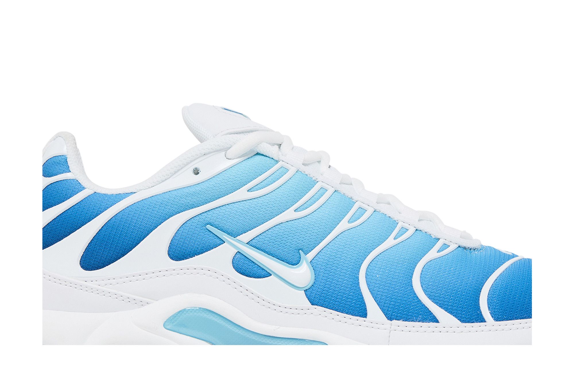 Sky blue air max plus on sale