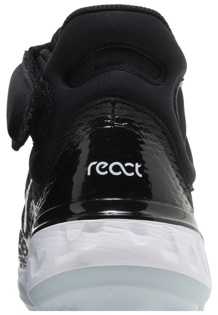 Nike Alpha Huarache Elite 4 Mid Black White