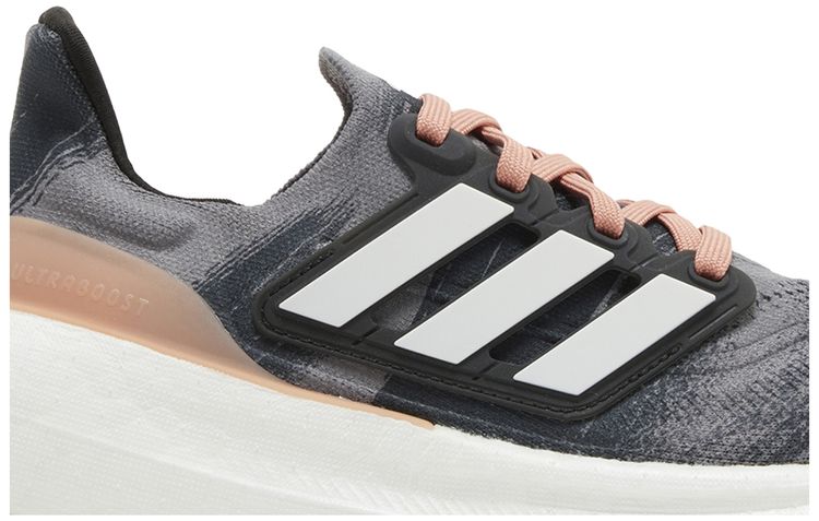 Adidas Wmns UltraBoost Light Grey Wonder Clay