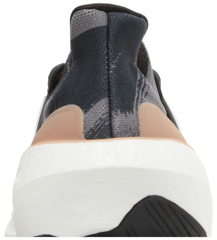 Adidas Wmns UltraBoost Light Grey Wonder Clay