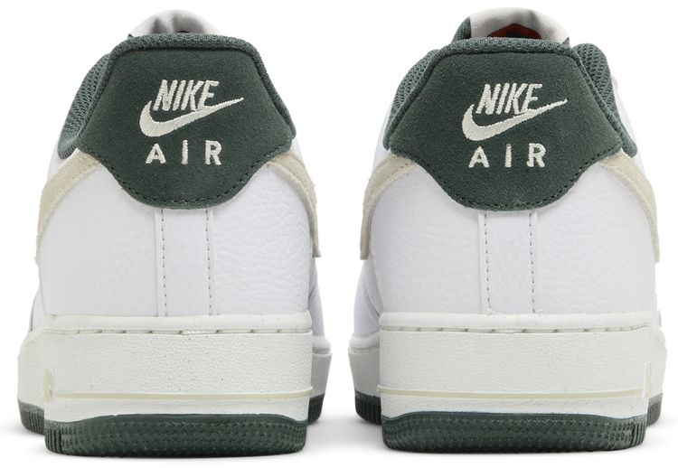 Nike Air Force 1 07 LV8 Vintage Green