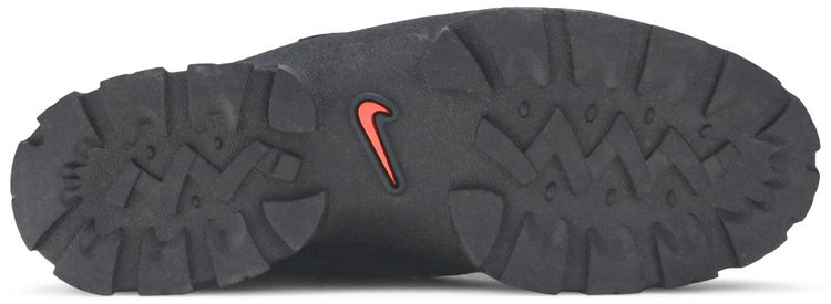 Nike Wmns Lahar Low Triple Black