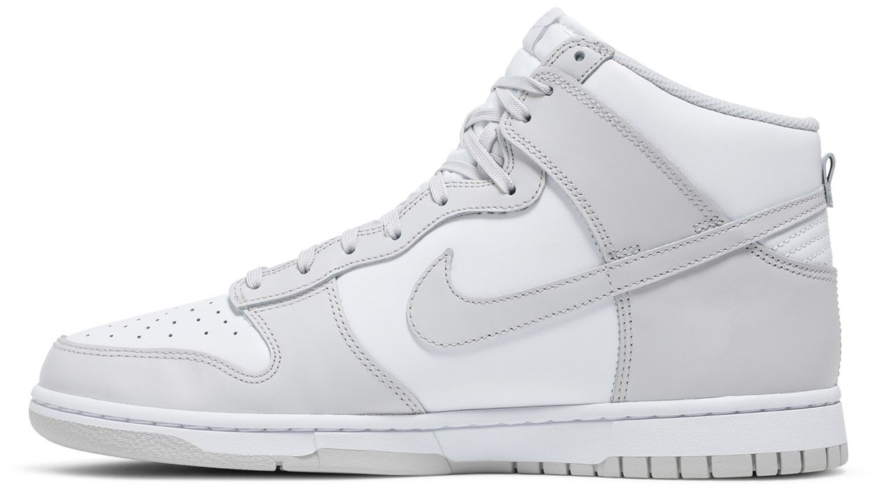dunk high vast grey on feet