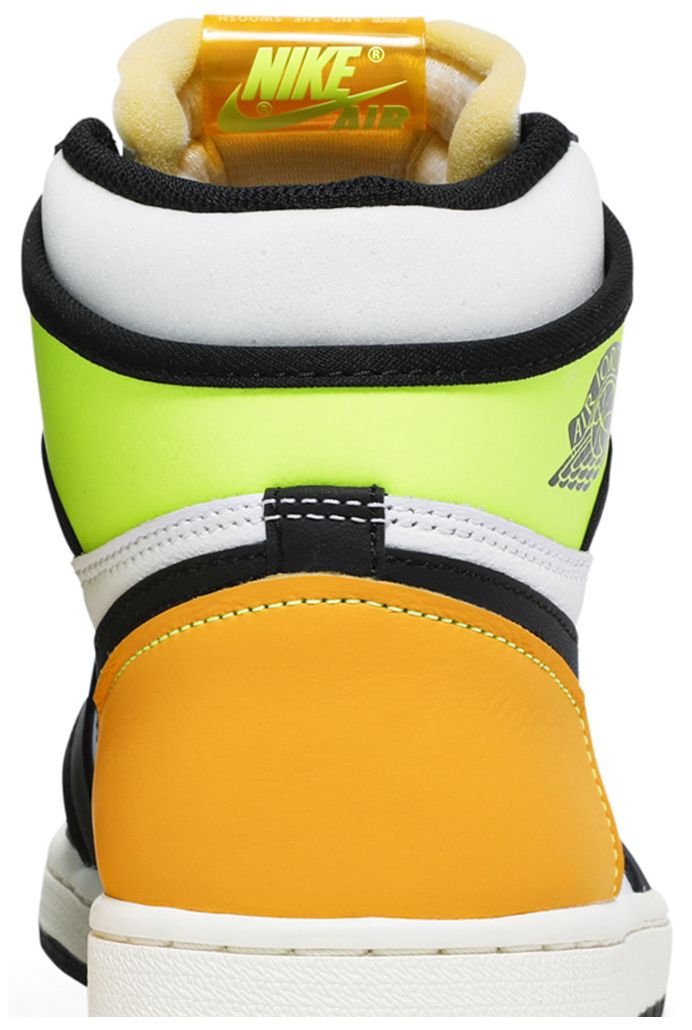 Air Jordan 1 Retro High OG Volt Gold