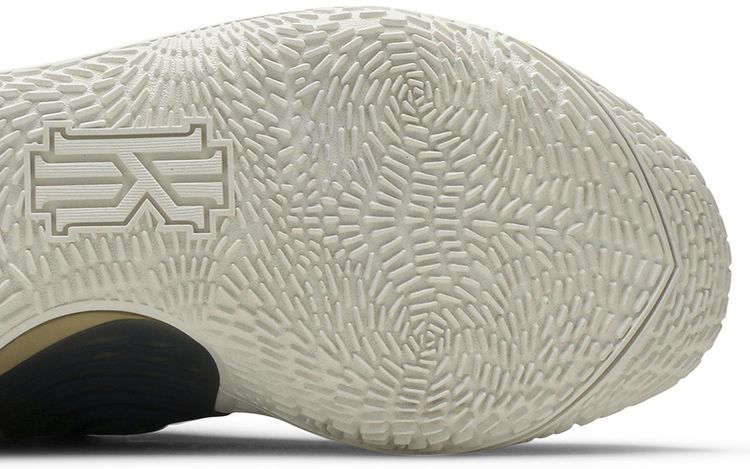 Nike Kyrie Low 3 Sashiko Pack