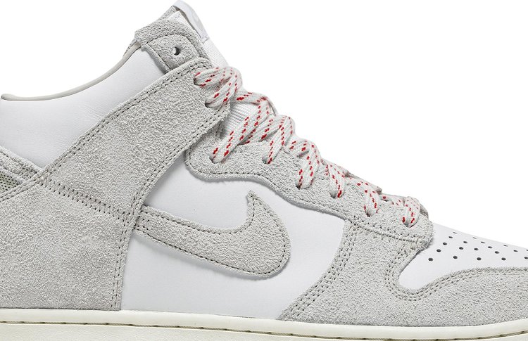 Notre x Dunk High Light Orewood Brown