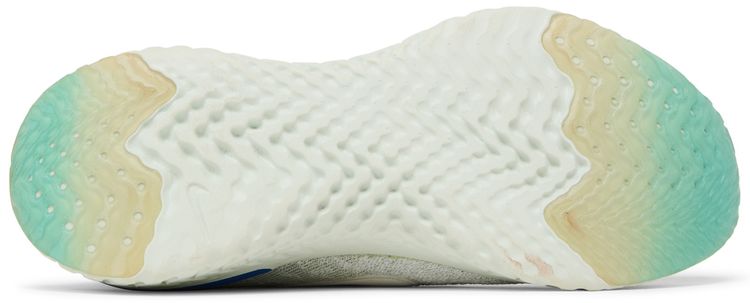 Nike Wmns Epic React Flyknit 2 White Light Aqua