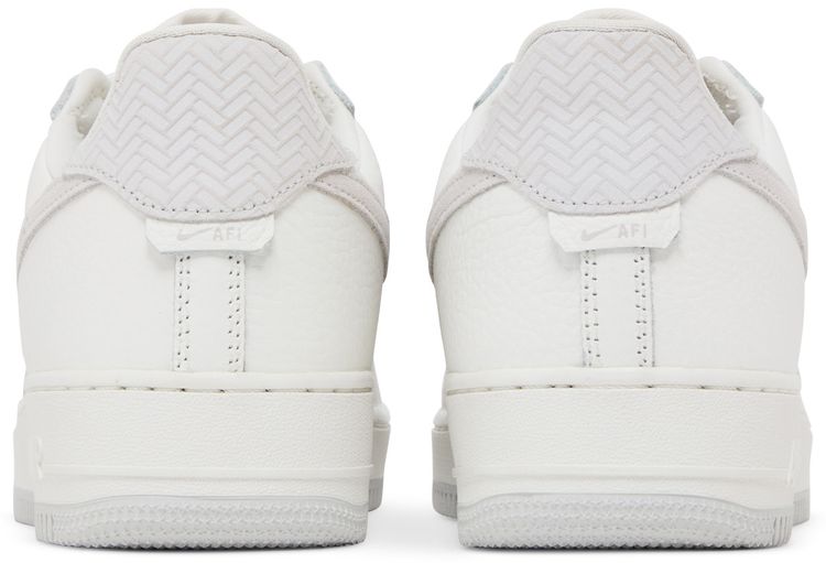 Nike Air Force 1 07 Craft White Photon Dust