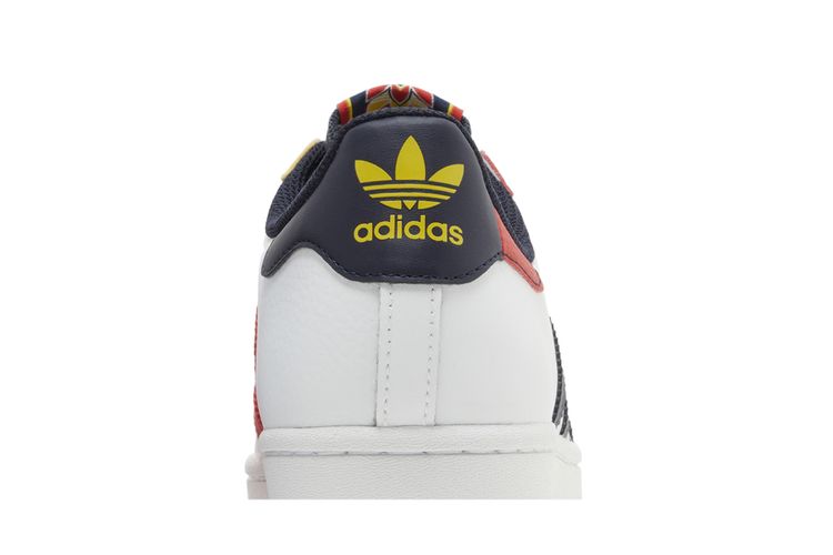 Size 4.0 adidas Superstar 'Legend Ink Red'