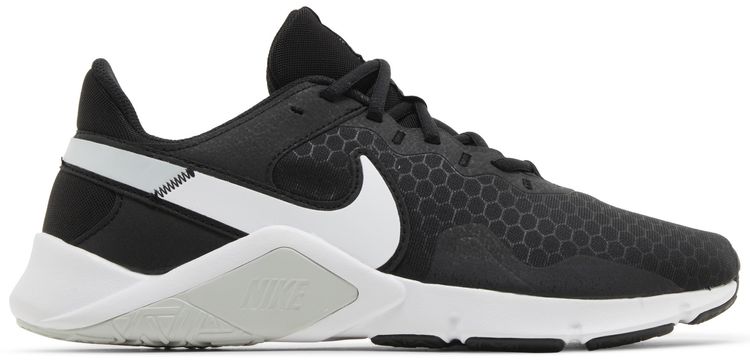 Wmns Legend Essential 2 Black White