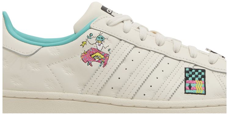Arizona x Superstar Have an Iced Day   Chalk White