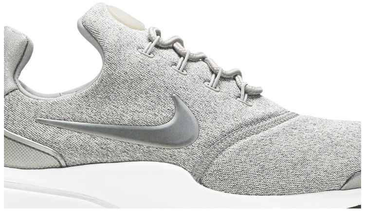 Nike Wmns Presto Fly SE Dust