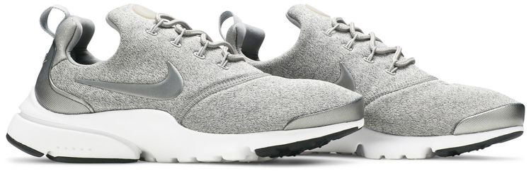 Nike Wmns Presto Fly SE Dust