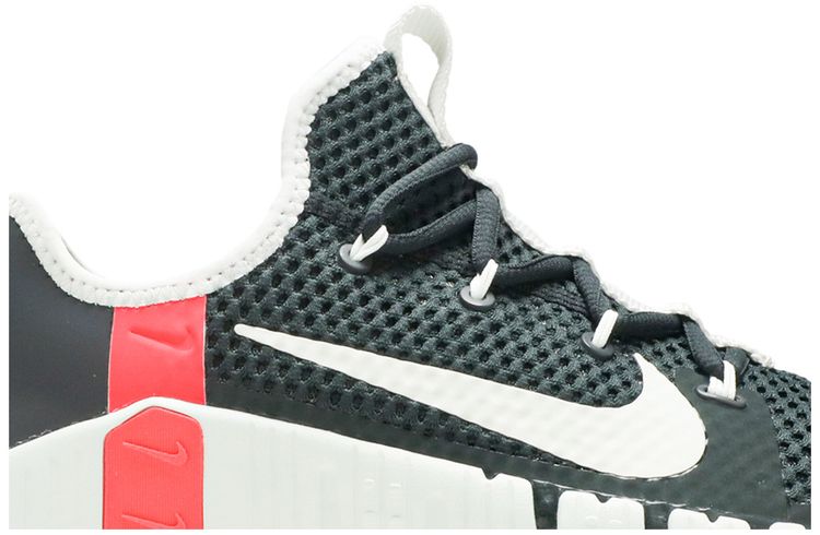 Nike Free Metcon 3 Dark Grey Crimson