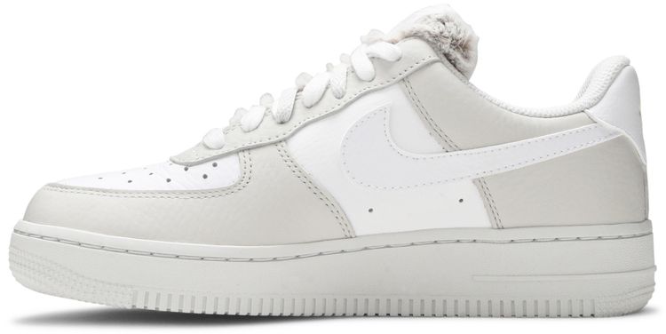 Nike Wmns Air Force 1 07 Low Light Bone