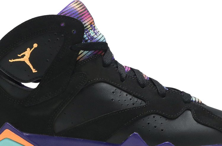 Air Jordan 7 Retro GG Lola Bunny