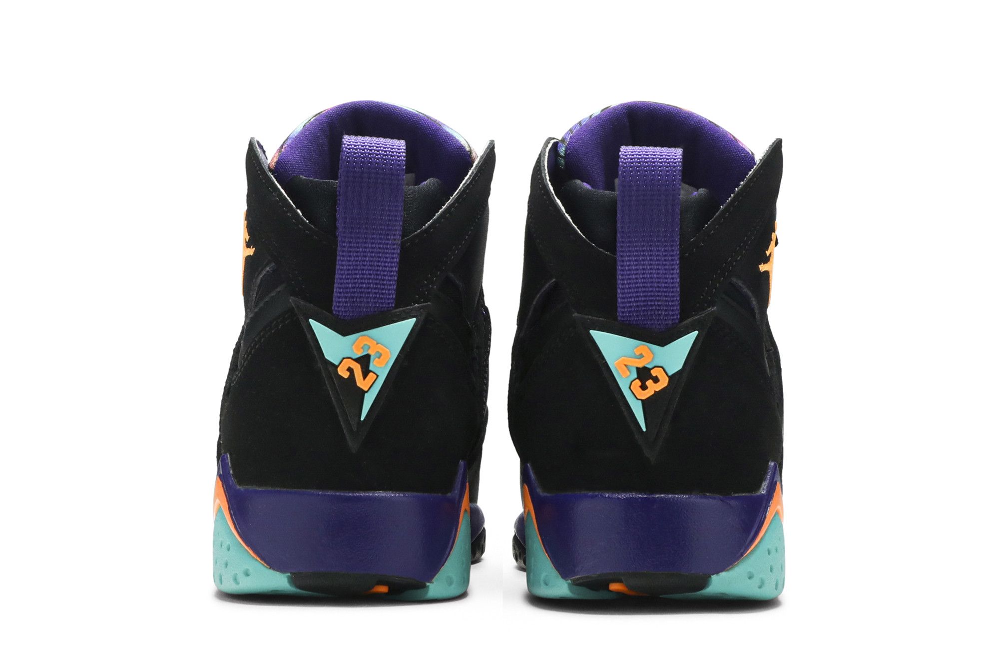 Lola bunny jordans 7 on sale