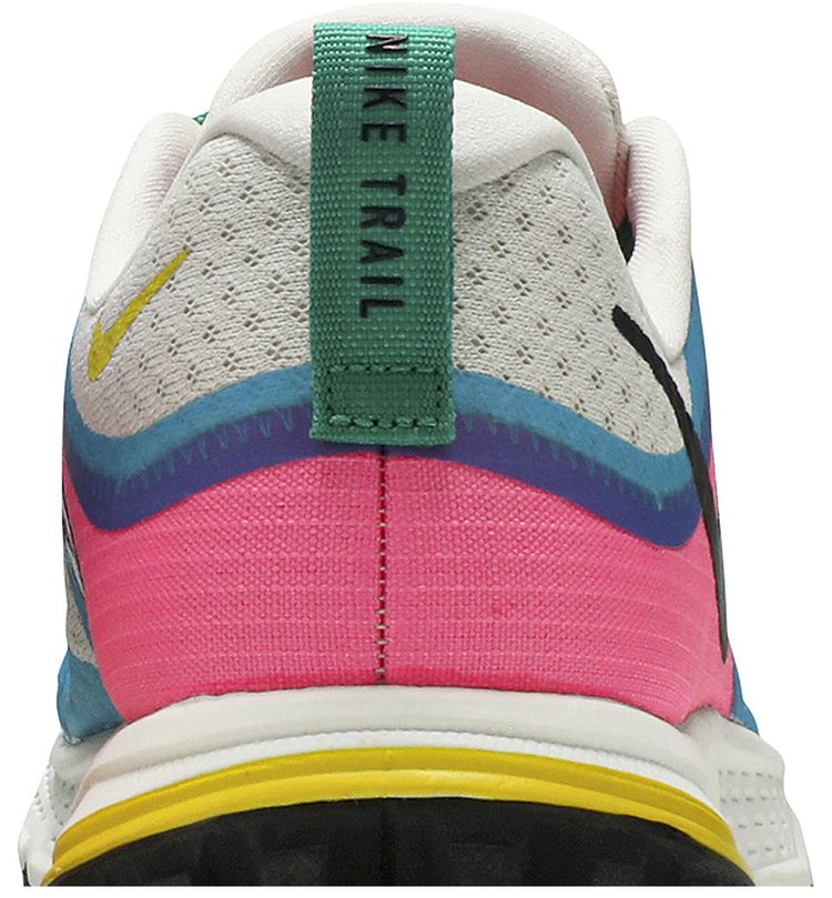 Wmns Air Zoom Wildhorse 5 Light Orewood Brown