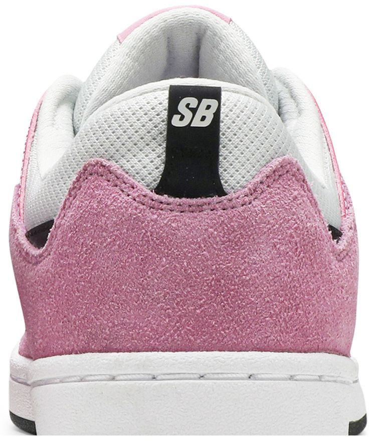 Nike Wmns Alleyoop SB Magic Flamingo