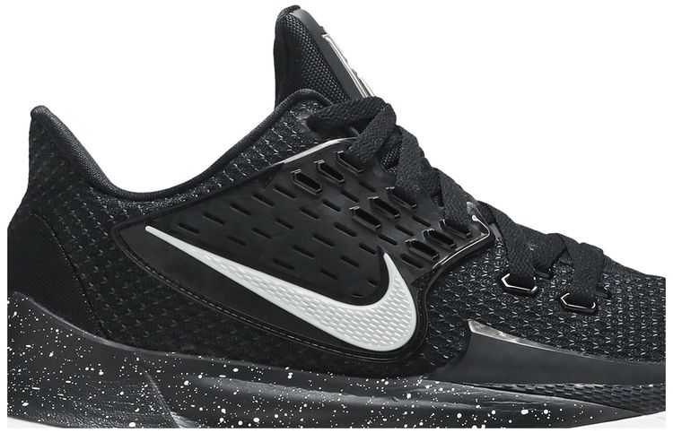Nike Kyrie Low 2 Black Metallic Silver