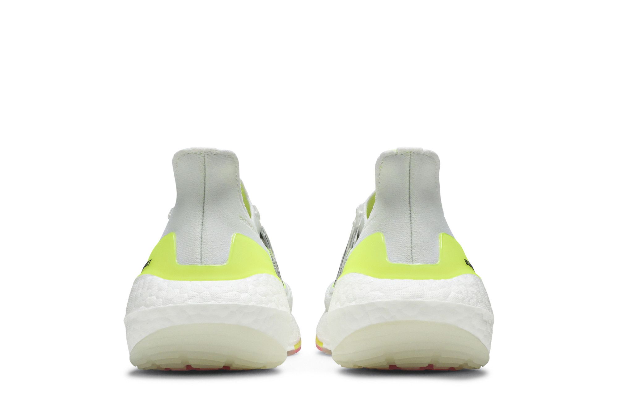 nike pegasus 38 vs adidas ultraboost 21