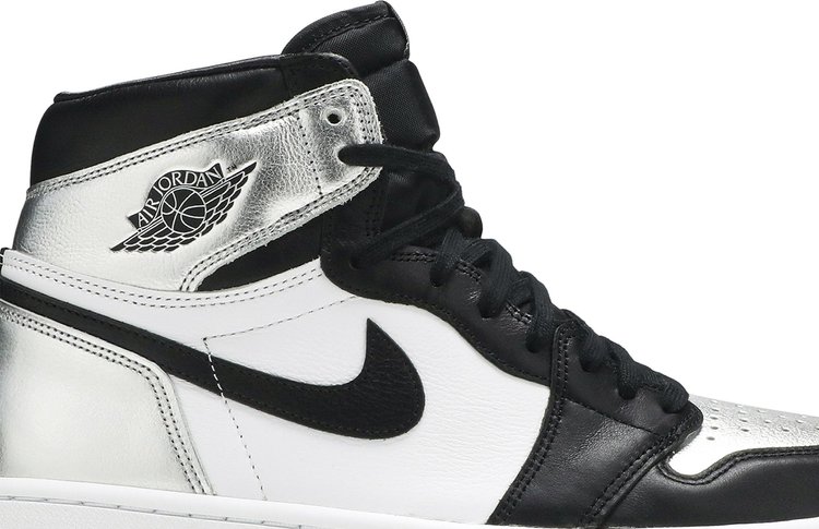 Wmns Air Jordan 1 Retro High OG Silver Toe