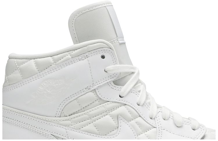 Wmns Air Jordan 1 Mid SE White Quilted