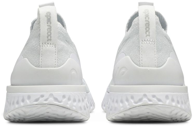 Nike Wmns Epic Phantom React Flyknit Triple White