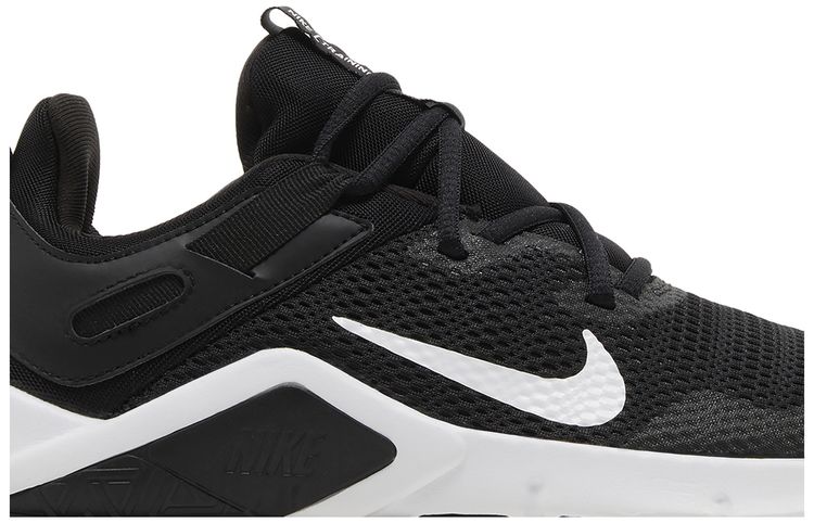 Nike Wmns Legend Essential Black