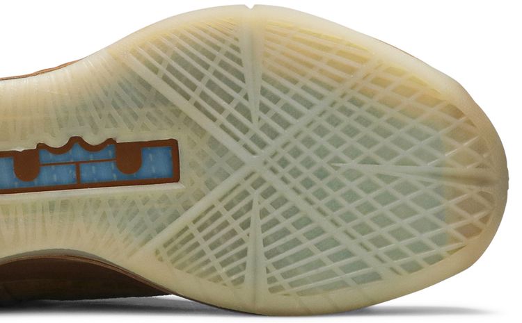 LeBron 10 EXT QS Hazelnut