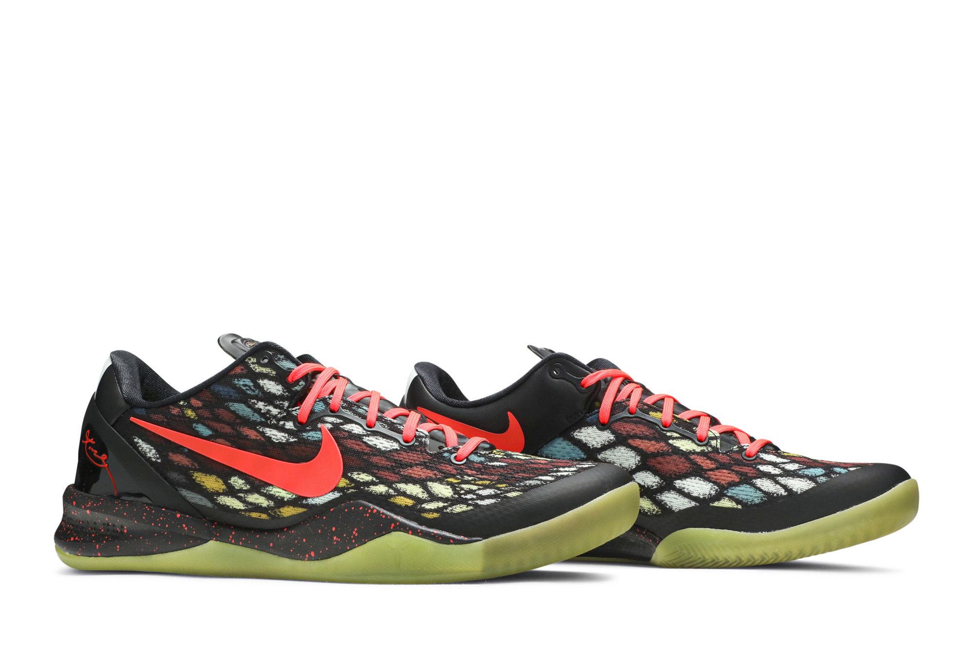Buy Kobe 8 Christmas 555035 030 GOAT
