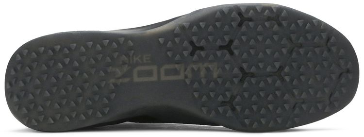 Nike Wmns Air Zoom Strong 2 Selfie Black Chrome