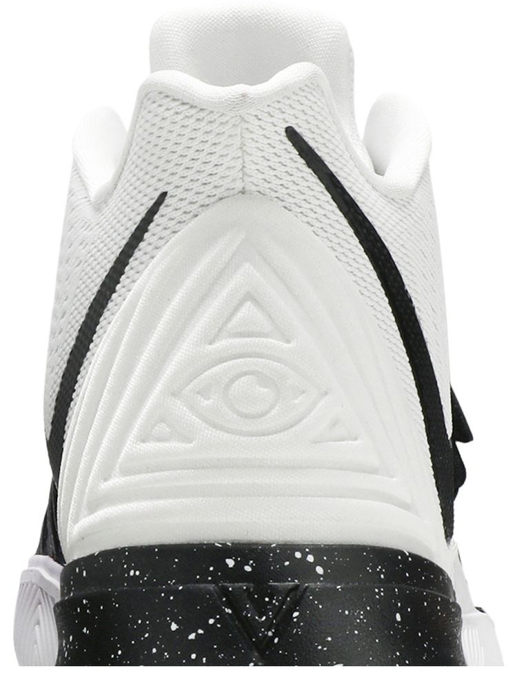 Nike Kyrie 5 TB White