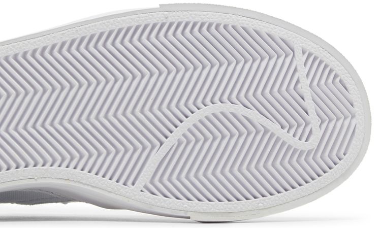 Nike Wmns Court Legacy Slip On Football Grey