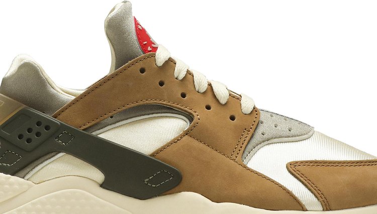 Stussy x Air Huarache LE Desert Oak 2021