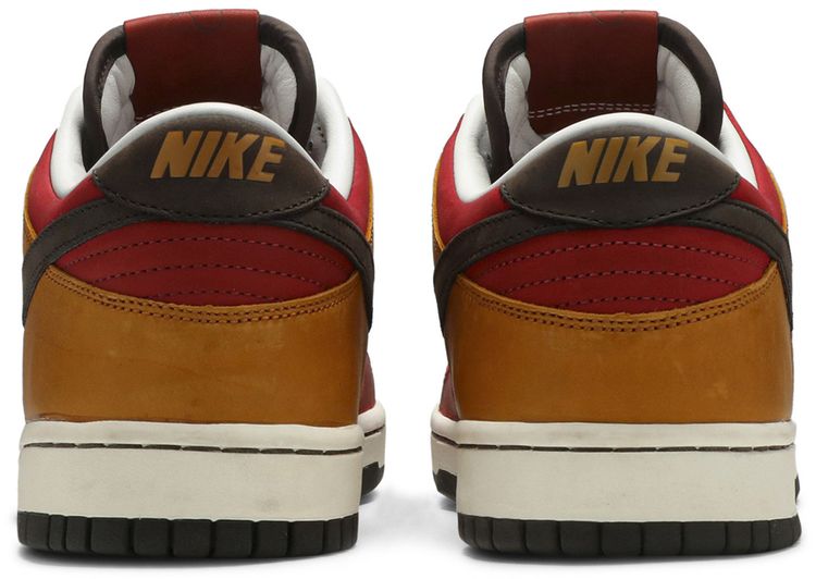 Nike Wmns Dunk Low Premium