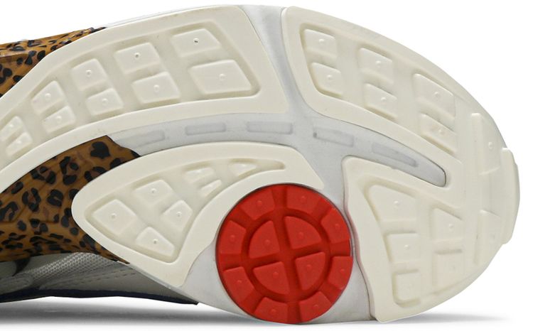 size x Nike Air Ghost Racer Copy and Paste