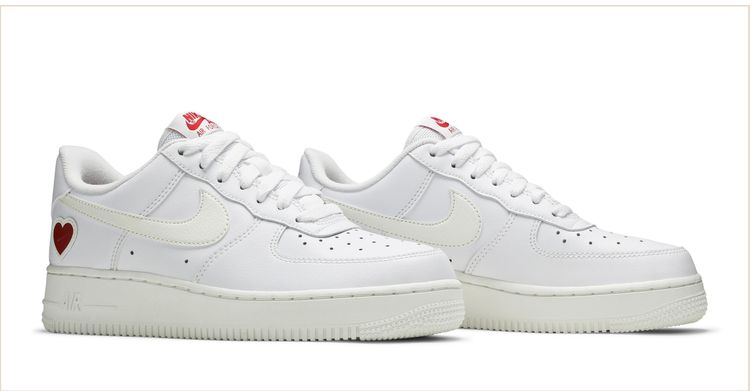 Air Force 1 Low Valentines Day 2021