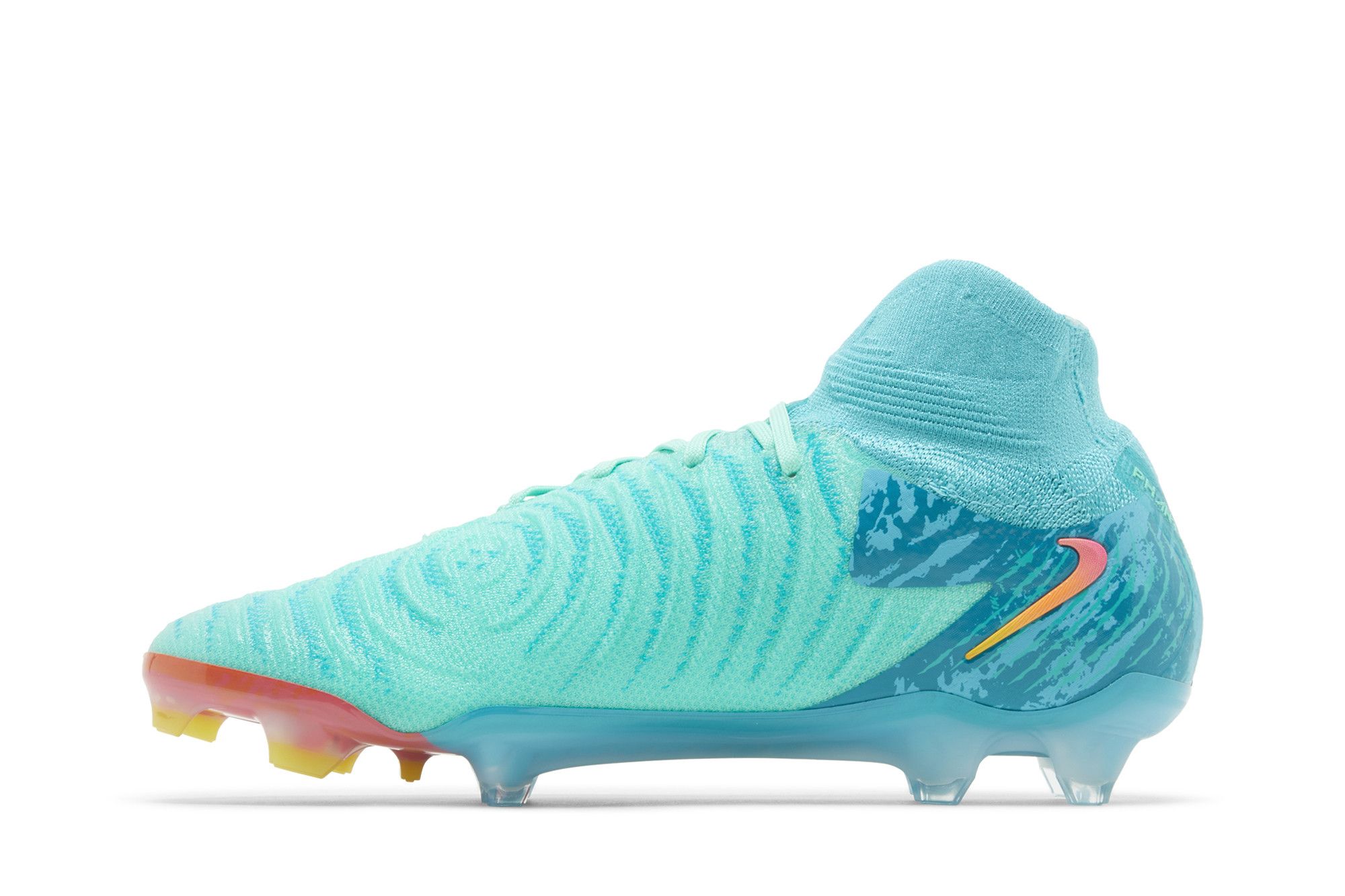 ファントムルナ2エリート　LV8 FG Nike Phantom Luna 2 Elite LV8 FG High-Top Soccer Cleats