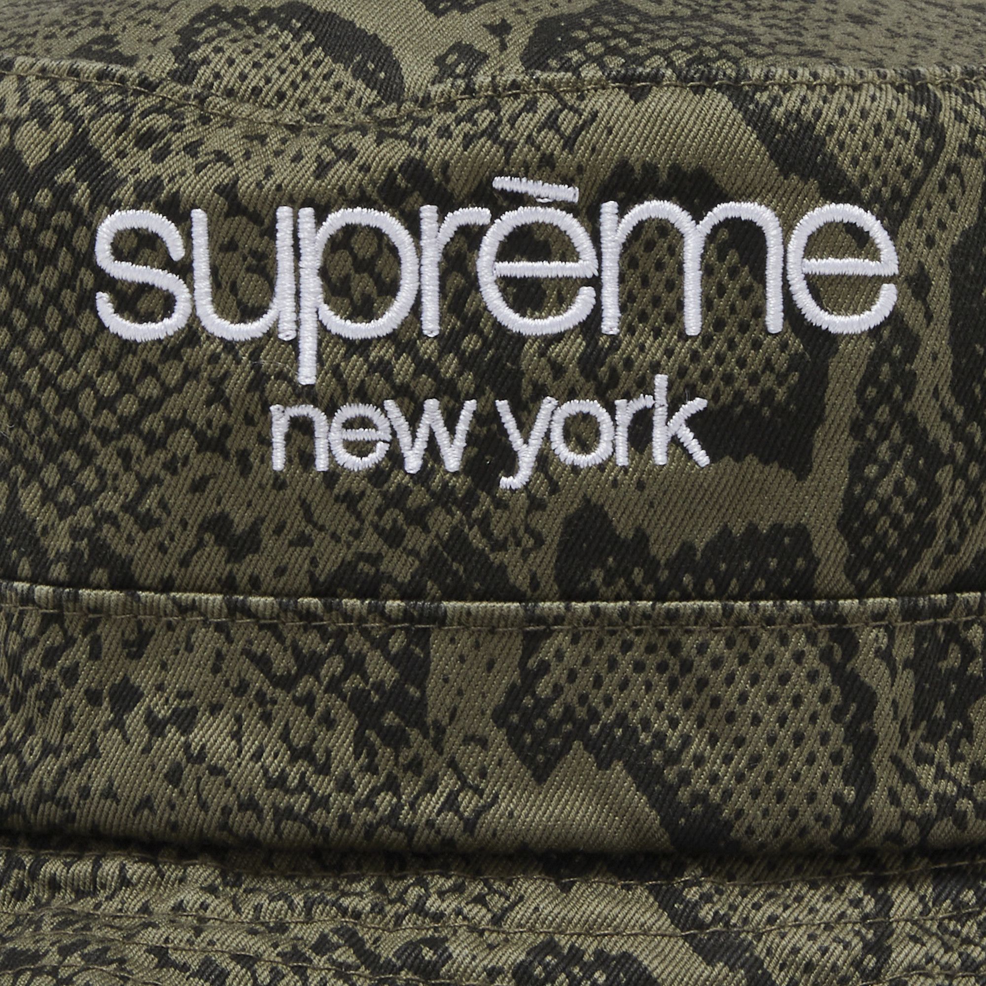 Size m/l Supreme Chino Twill Crusher 'Snake'