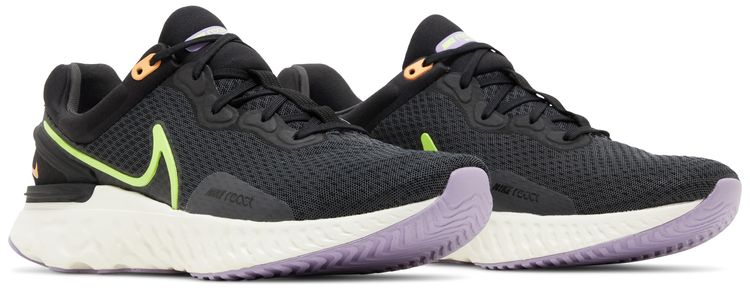 React Miler 3 Anthracite Ghost Green