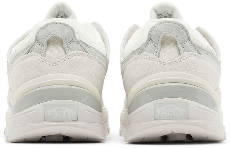 Vans AMZN Trailhead Blanc de Blanc