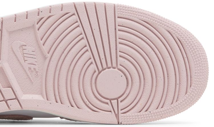 Air Jordan 1 Mid SE Legend Pink