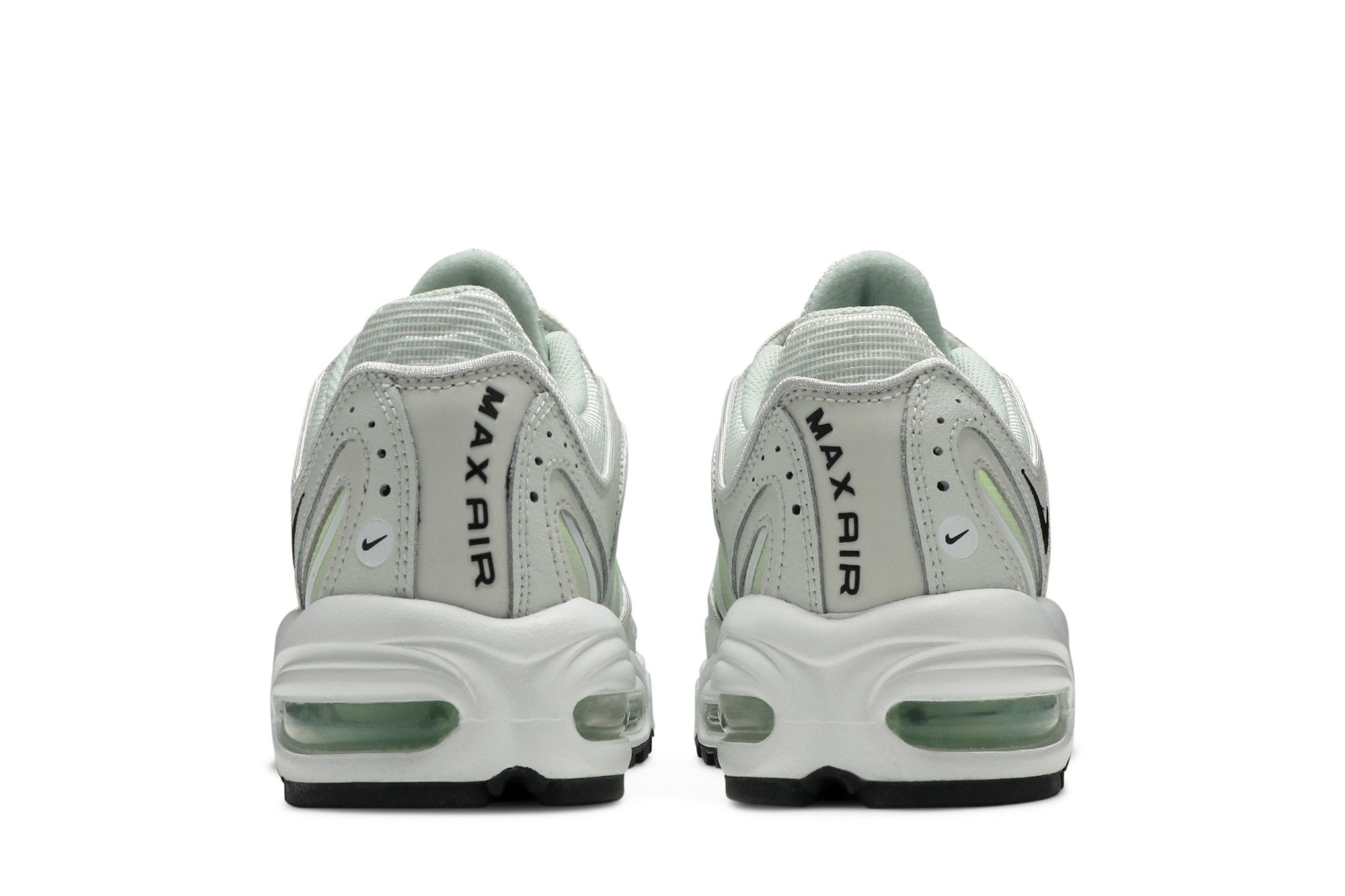 nike tailwind spruce aura