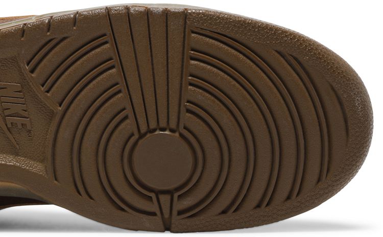 Nike Dunk Low Premium SB Gibson