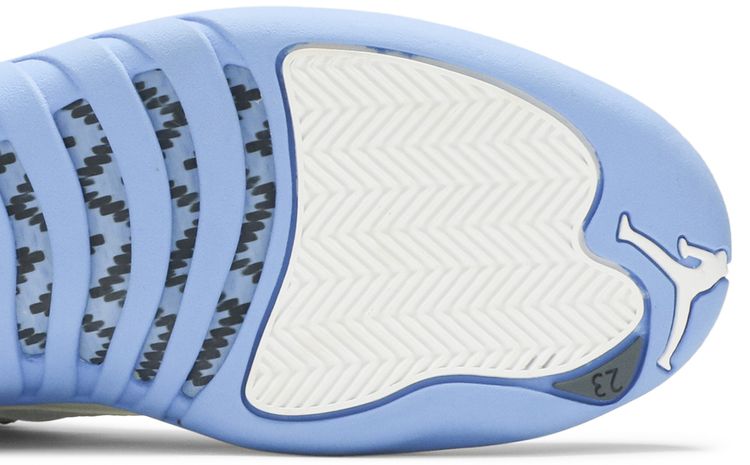 Air Jordan 12 Retro Melo 2004