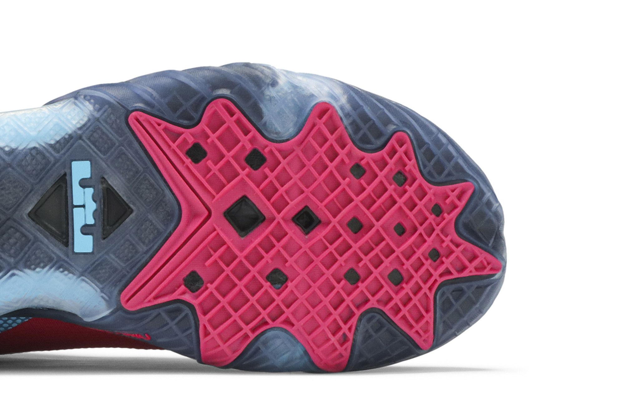 Nikeナイキスニーカー 【CV7562-600】 サイズ (31cm) Nikeナイキスニーカー 【CV7562-600】 サイズ (31cm) Buy Nike LeBron