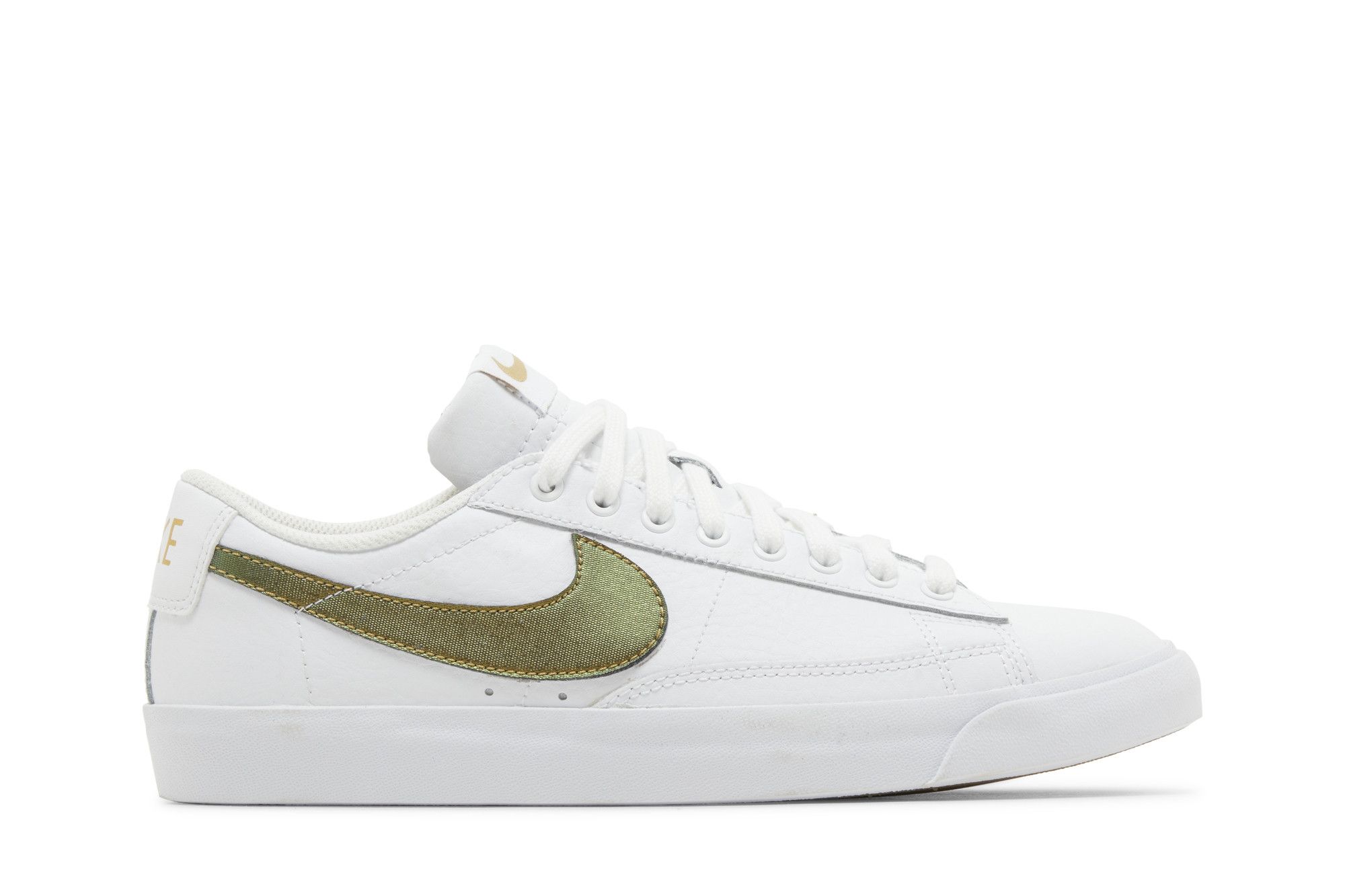Nike blazer low premium store