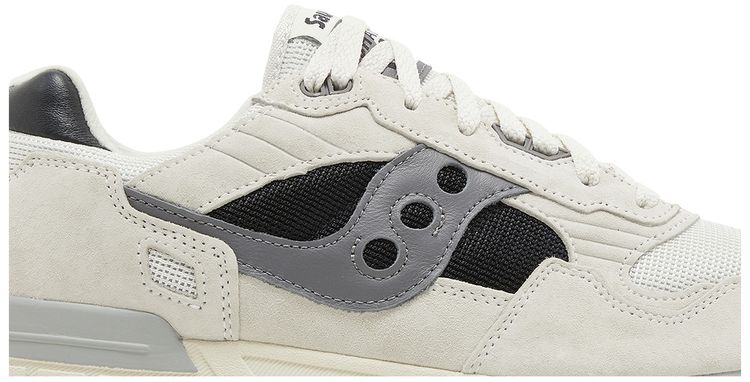 Shadow 5000 Beige Grey